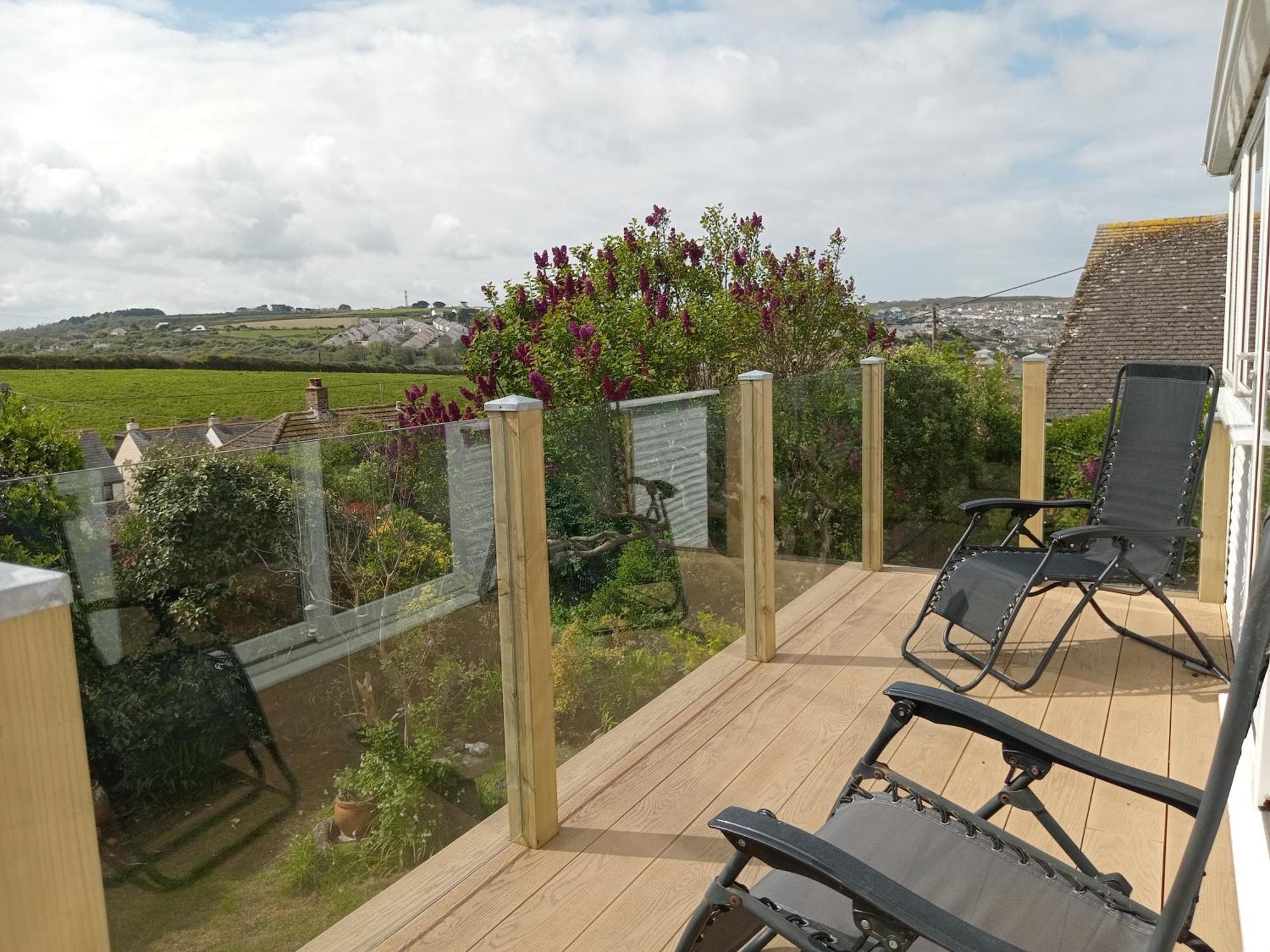 Curlews Cottage - House With 3 Bedrooms And Garden - Walking Distance To The Beach Perranporth Exterior foto